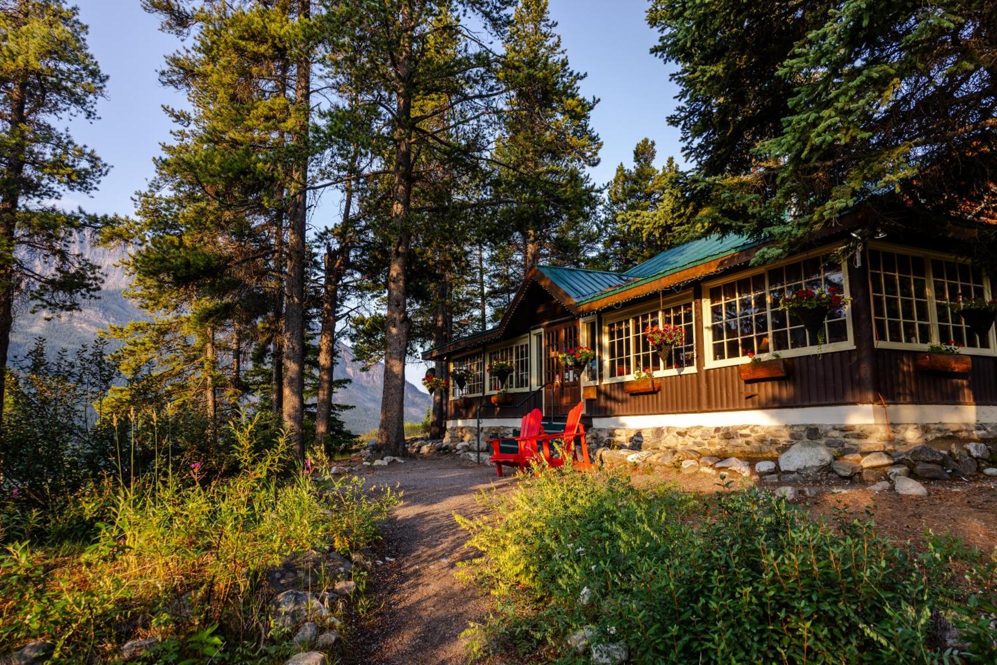 Storm Mountain Lodge & Cabins Castle Junction Exteriér fotografie